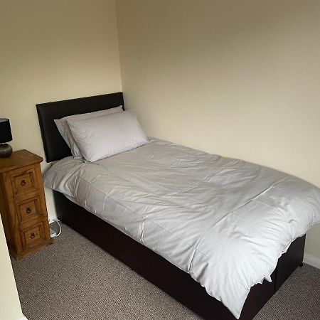 The Swallows Popular Location 3 Bedroom House Free Wi-Fi And Sky Tv In All Rooms Rough Close Екстериор снимка