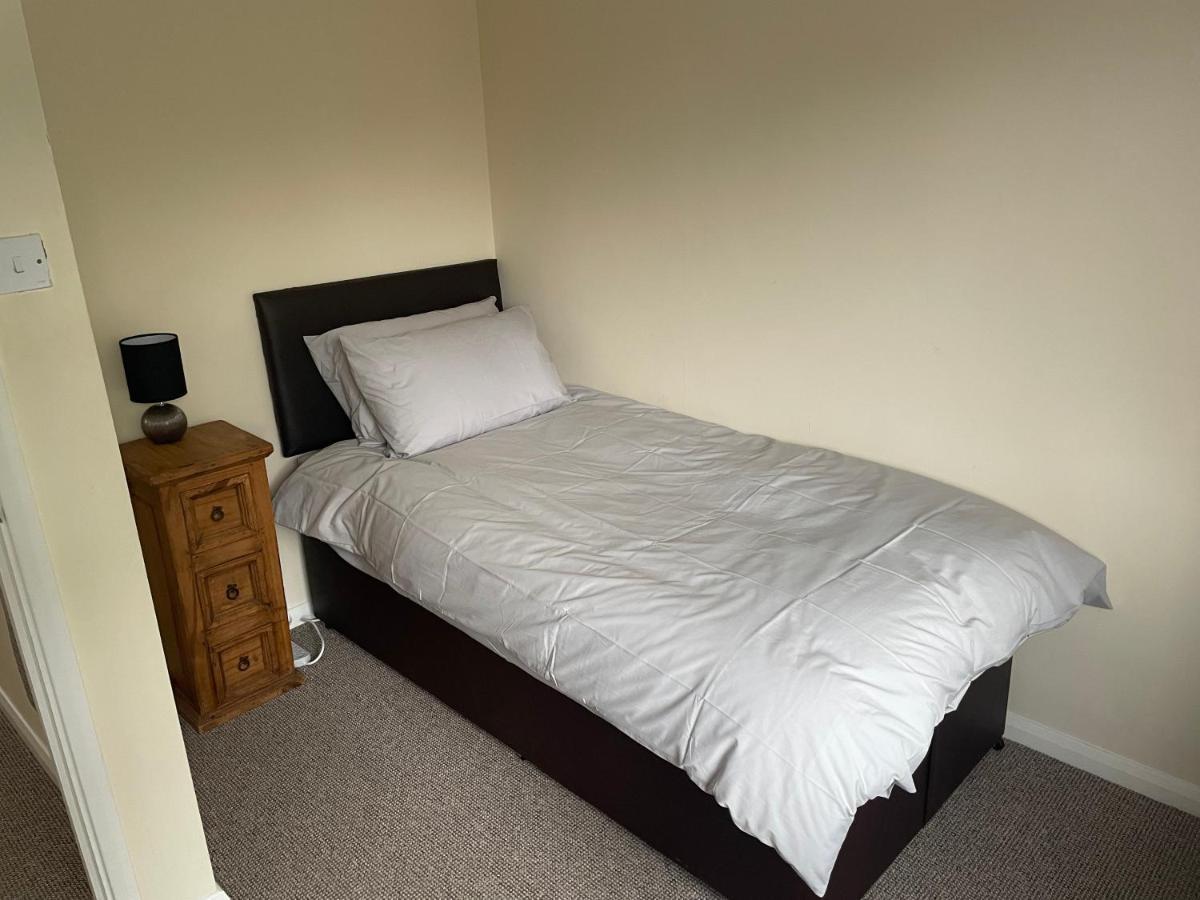 The Swallows Popular Location 3 Bedroom House Free Wi-Fi And Sky Tv In All Rooms Rough Close Екстериор снимка