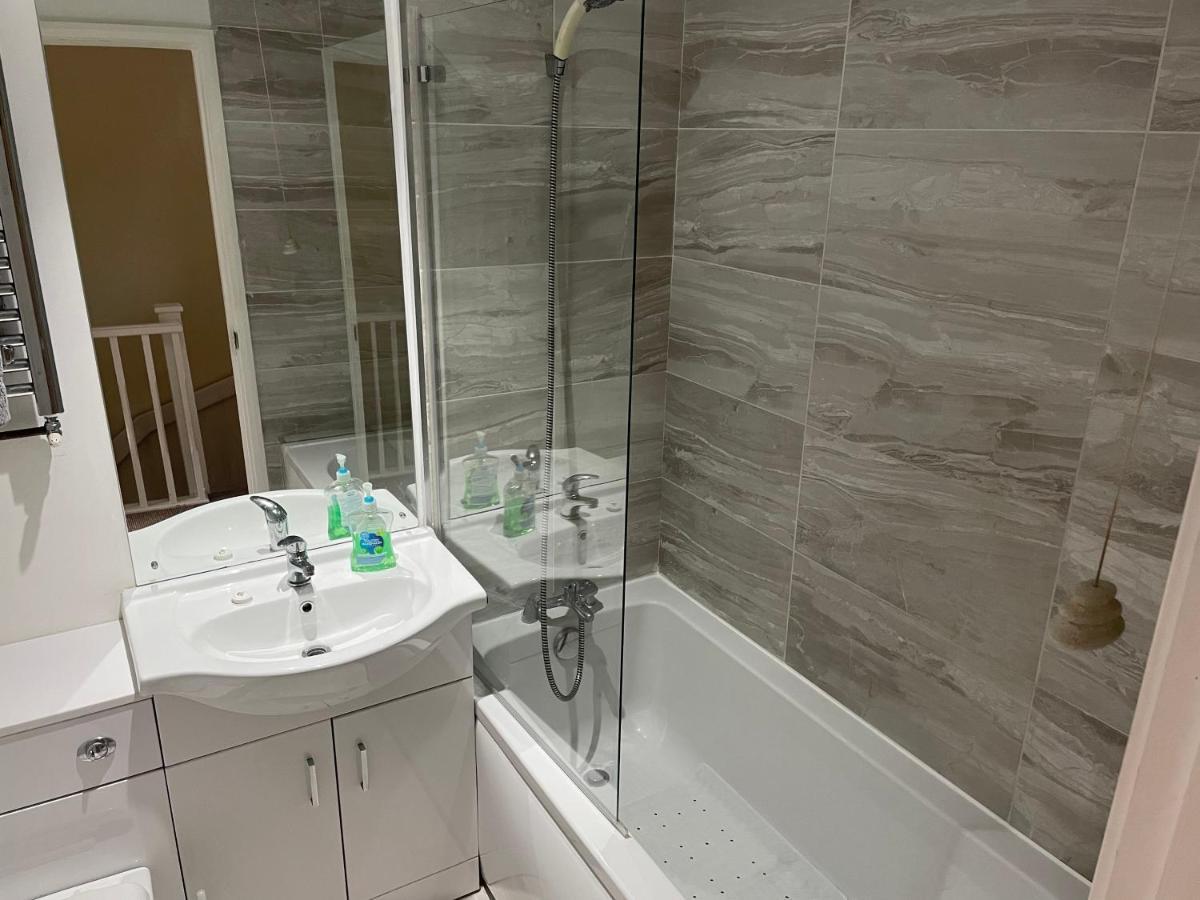 The Swallows Popular Location 3 Bedroom House Free Wi-Fi And Sky Tv In All Rooms Rough Close Екстериор снимка